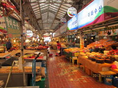 済州の東門市場・海産物