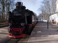 北ドイツのリゾート地ハイリゲンダムとバードドーベランの町でモリー鉄道に乗る