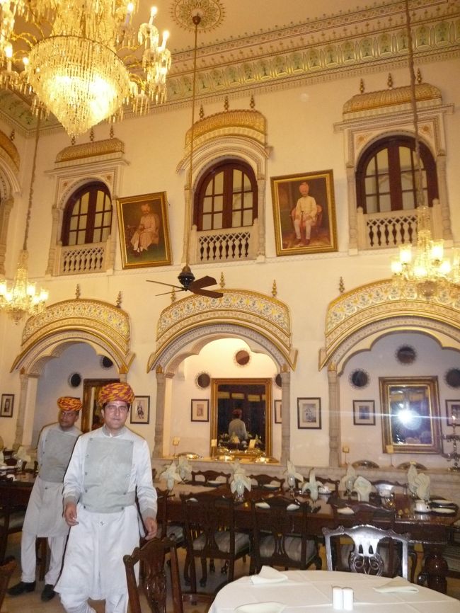 インドで世界遺産巡り！　その3　ジャイプールでマハラジャ邸宅ホテルを満喫編