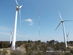 青山高原の風車と「菅笠日記」の阿保宿/三重県・青山町