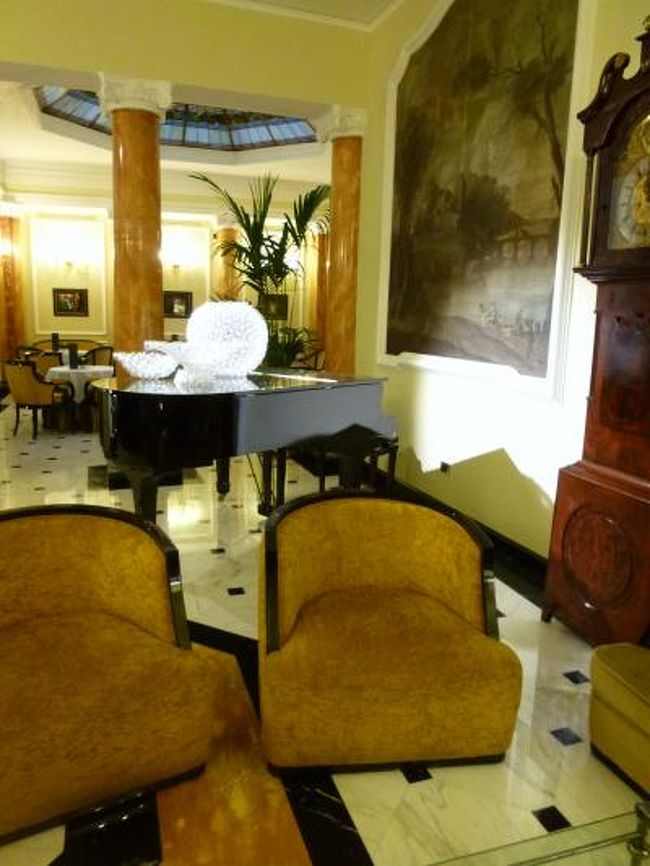 春の優雅なイタリア中部・サンマリノ巡り旅♪　Ｖｏｌ２３（第３日目昼）　☆ボローニャ：「Grand Hotel Majestic gia Baglioni」のレストランでランチ♪ホテル内を探検♪