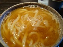 京都に行ったら，まず，うどん。名物になりました。