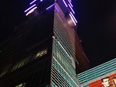 台北16　台北101展望台　超高層ビルからの夜景　☆制振装置も見える化