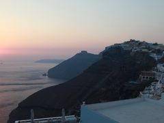 サントリー二島｛地中海エーゲ海の島　⑤　サントリーニ島へ高速船でミコノスから。フィラ３泊滞在中イア、アクロティリ遺跡｝