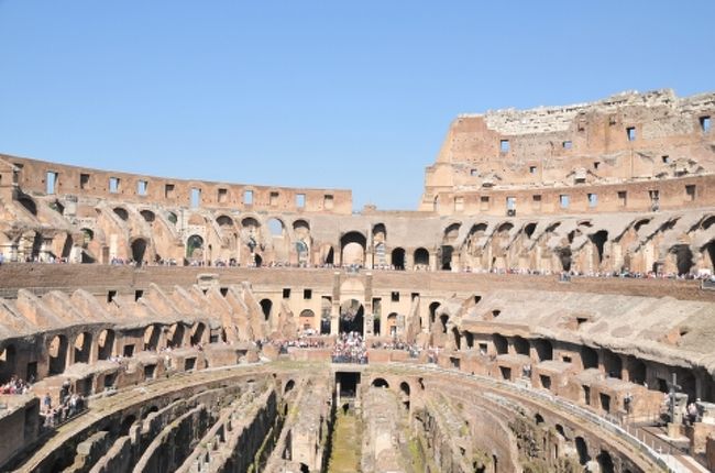 2012年イタリア・スイス旅行記　第17回　ローマ観光　コロッセオを見学