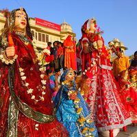 インド北西部再訪１４★ウダイプルで写真配り～女たちの祭り