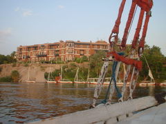 2002年8月5日　エジプトの旅　アスワン＝オールド・カタラクト　ホテル（アガサ・クリスティー：スィート・ルーム　＆　時を超えて）