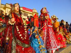 インド北西部再訪１４★ウダイプルで写真配り～女たちの祭り