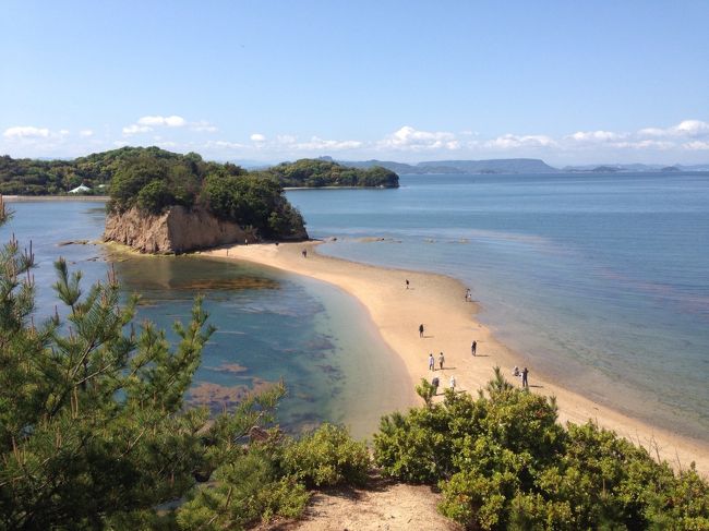 瀬戸内と言えばアートが有名ですが、あまり美術に興味がないのでアート以外に注目する旅を決行!思いつきで訪れた割に充実した旅となりました。<br />神戸三宮から深夜1時発のジャンボフェリーに乗り、朝7時に小豆島坂手港到着。現地でレンタカーを借りるので、車無し片道1800円で、安い!しかも朝着くので時間を有効に使えます。最近直島航路が出来たようでアクセスが良くなってますが、着いた日は一日小豆島観光。一泊し、翌日直島へ行きます。