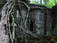 【カンボジア】　ＧＷは３泊５日で遺跡巡り～［２］沈黙のベンメリア遺跡と紅色のバンテ・アイスレイ