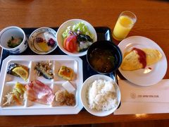 １３．ゴールデンウィークのホテルジャパン下田１泊旅行　和食堂 春の海のバイキングの朝食