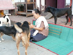 ラオス・・・・行ってみたらこんなトコだった　　市内散策編