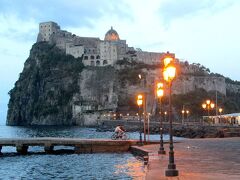 マルタ＆南イタリアドライブ旅行ー（８）イスキア島からナポリへ