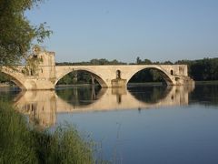 アヴィニヨンのメガネ橋(フランスの旅　帰国報告）Pont St.Benezet/Avignon