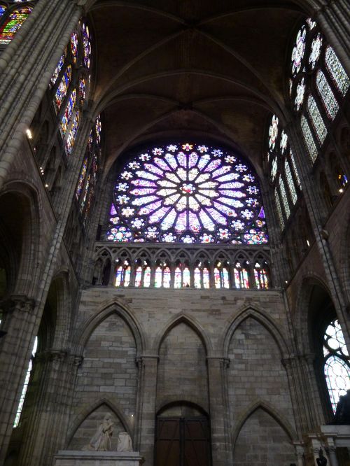 パリからちょい散歩 サン・ドニ～待ちに待った、ゴシックの