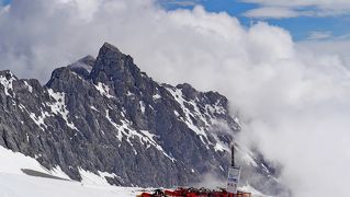 2013.5ドロミテアルプス周辺920Kmドライブ旅行18-Zugspitzplatt，Eibseeまで降りて大回りで頂上へ