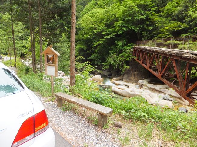 ６月２８日(火)２日目　曇り<br /><br />ホテル出発７時４５分〜女夫岩神社〜苗木城址〜落合の石畳〜<br /><br />馬籠〜妻籠〜桃介橋〜阿寺渓谷〜寝覚の床〜ホテル到着4時40分<br /><br />今日の歩行数　　13,698 歩<br /><br />今日の走行km　　　　 91 km<br />