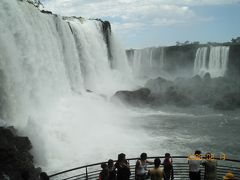 居候ちゃんとイグアス＆アルゼンチン国境越え