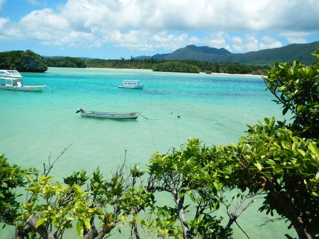 世界一美しい？今回の石垣島旅行で一番印象に残ったのは、川平湾です！！！４日間の旅行でなにげに、二回も訪れてしまうぐらい、魅力的でした！！！それでは、どうぞ！！！