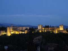 初夏の初・南スペイン+スイス16日間・2日目・千夜一夜物語！アルハンブラ宮殿とグラナダの街