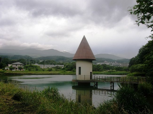 今年の会社ＯＢ会の旅行は・・大河ドラマ「八重の桜」の舞台の地を巡る旅・・に決まり実施された。<br /><br />高齢者向けに設定したコースでしたが・・<br />みなさん元気で２日間の福島県を楽しみました。<br /><br />２日間の元気な旅を以下にまとめてみました。<br /><br />大河ドラマ「八重の桜」の舞台の地を巡る旅・・・<br />　　①猪苗代から五色沼散策<br />　●②岳温泉・早朝散歩<br />　　③末廣酒蔵見学・会津若松城と大河ドラマ館<br />　　④会津武家屋敷<br />