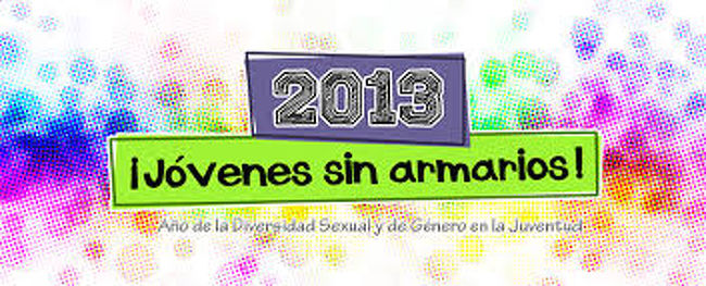¡ Jovenes sin armarios !<br /><br />(クローゼット閉じこもらない若者達を！)<br /><br />これは今年のマドリッドのプライドフェスティバル（Orgullo Madrid）のスローガン。プライドフェステバルとは、レズビアン、ゲイ、トランスセクシャル、バイセクシャルの権利を求めて毎年開催されるデモ/パーティです。特にマドリッドのプライドはヨーロッパで一番大きな規模で開催され、ヨーロッパ各地からたくさんの人が集まります。<br /><br />さて、最初のスローガンの意味ですが、スペイン語の表現で、カミングアウトのことを”salir del armario”(クローゼットから出る)と表します。つまり、カミングアウトしても、差別を受けない世の中に！という願いがこめられているようです。<br /><br />7月6日(土)はプライドフェスティバルの終盤の大イベントとして、18:30から24:00近くまで、アルカラ門〜シべレス広場を、２１台の大型車が、ゆっくりと差別撤廃を求めてパレードを行いました。