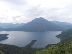 涼しく景色の良い半月山ハイキング