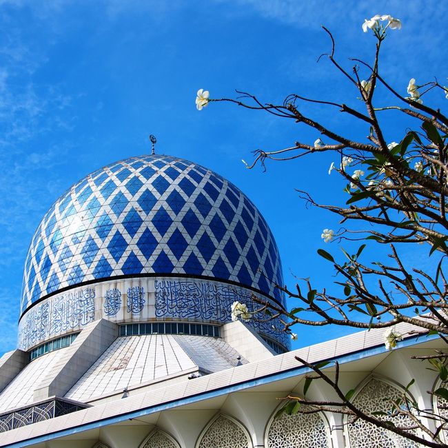 優美なモスクと極色彩の洞窟寺院を巡る旅 in Malaysia★2013　05　4日目【KL・Shah Alam】