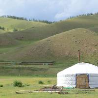 青空のもと草原のゲルにステイしてみたくてモンゴルに行ってみた