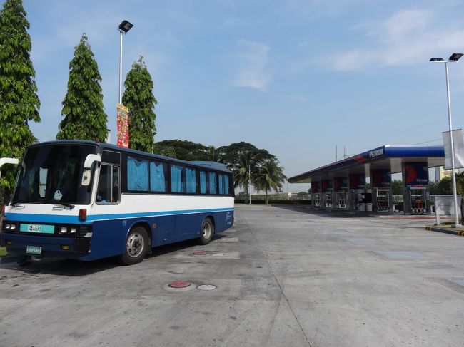 LCCで行くフィリピン弾丸の旅。<br /><br />アンヘレスで1泊しマニラへ移動です。<br /><br />フィリピンの一般バスは治安が心配だったので、スワグマンホテルが運行する外国人向けのバスでマニラへ移動しました。