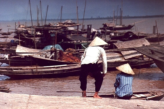 ★ちょっと昔のベトナム　1992年個人旅行（３、完）ハノイからハロン湾へ