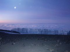 キリマンジャロ(5895m)登山記　タンザニア（モシ編） ２　キリマンジャロ登山　２０１３