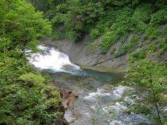 『金山の滝』：マイナーな滝ですみません...◆三年連続で初夏の北海道へ／2013年は道東＆小樽オフ会≪その６≫