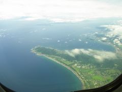 松山から羽田向けのこの日は雲一つ??殆ど地上の景色は見られませんでした。