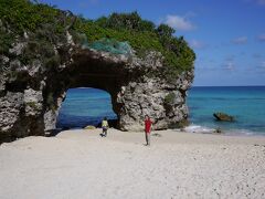 初宮古島2013新城定吉さんの石庭へ