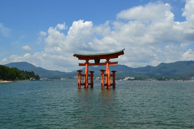 今回の旅行記は、真夏の山陽旅行の総集編！<br /><br />総集編なので<山陽旅行①～⑦>を一気に見れますが、<br /><br />詳しく見たい方はコチラをどうぞ！<br /><br /><山陽旅行① 一日目・岩国編><br />http://4travel.jp/traveler/kota0823/album/10808914/<br /><br /><山陽旅行② 一日目・広島＆宮島編><br />http://4travel.jp/traveler/kota0823/album/10809468/<br /><br /><山陽旅行③ 二日目・宮島編><br />http://4travel.jp/traveler/kota0823/album/10809991/<br /><br /><山陽旅行④ 二日目・福山城編><br />http://4travel.jp/traveler/kota0823/album/10810892/<br /><br /><山陽旅行⑤ 三日目・備中松山城編><br />http://4travel.jp/traveler/kota0823/album/10812190/<br /><br /><山陽旅行⑥ 三日目・吉備津編><br />http://4travel.jp/traveler/kota0823/album/10812445/<br /><br /><山陽旅行⑦ 三日目・岡山編><br />http://4travel.jp/traveler/kota0823/album/10813011/<br /><br />「日本１００名城スタンプ」にも挑戦中のスヨンですが、<br /><br />今回の旅行でスタンプが５つも集まりますた♪<br /><br />関東人のスヨンでは中々スタンプが集まらないので、うれしい限りです♪<br /><br /><br />来年は現存天守が４つもある四国にでもいってみたいものですなぁ。<br /><br /><br />それでは、はじまり はじまり～