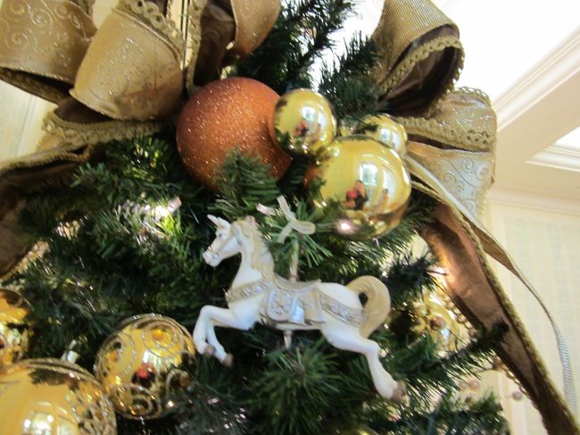 クリスマス仕様のアフタヌーンティがかわいいので、食べに行ってきました。<br />そのあと、気が向いたので、ディズニーシーアフター6も行ってきました。