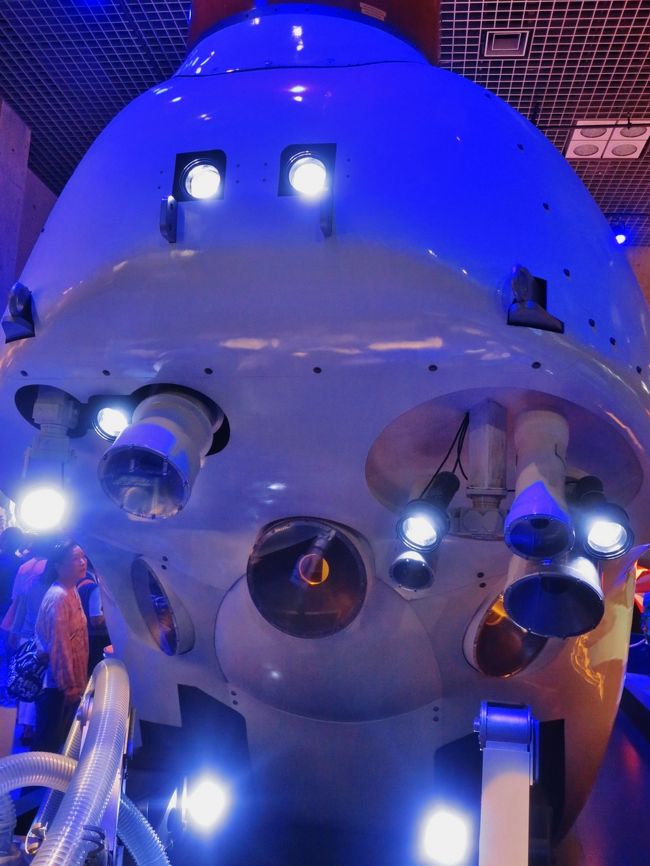 科博・深海展-1　[しんかい6500] 実物大模型を見学　☆神秘の領域を探るために