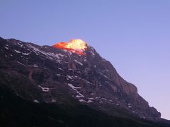 スイスハイキング２０１３・５１日目・グリンデルワルトの朝焼け・マイリンゲンの朝市