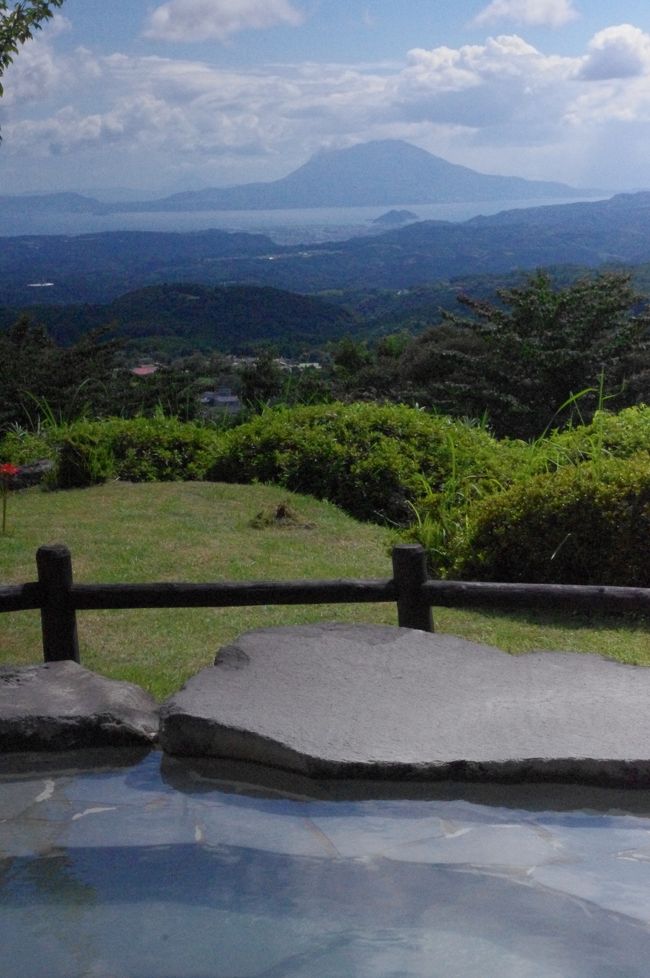 8月に鹿児島霧島温泉郷から桜島へ行きました。前日に桜島が大噴火!!<br />