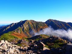 秋の南アルプス/椹島～荒川三山～赤石岳周回　☆③ガスった赤石岳　ヽ(´Д｀)ノ