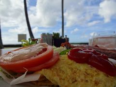 ザ・カハラで過ごすゆったりの旅　カバナでランチ