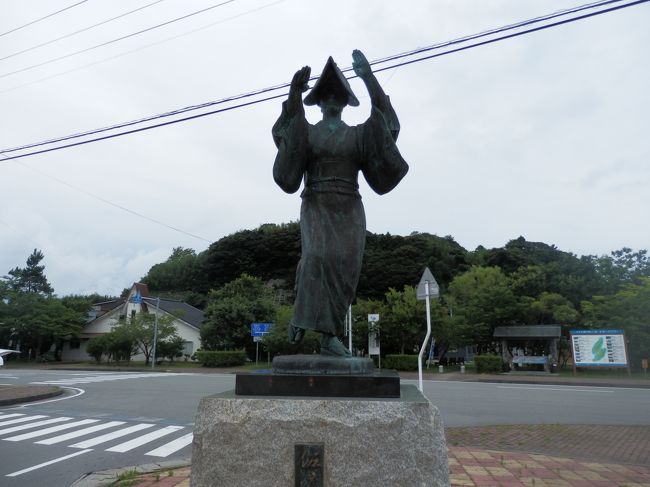 せっかく　糸魚川まできたのだから　どこかへ寄って帰ろうと思っていろいろ検索していたら　佐渡へ渡るフェリーが直江津港から出ていました。　じゃ佐渡へ♪♪　と、　いい所です。　のんびり（と言っても一泊だけど…）してきました。