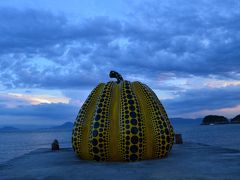 直島　～かぼちゃに出逢ったぁ～