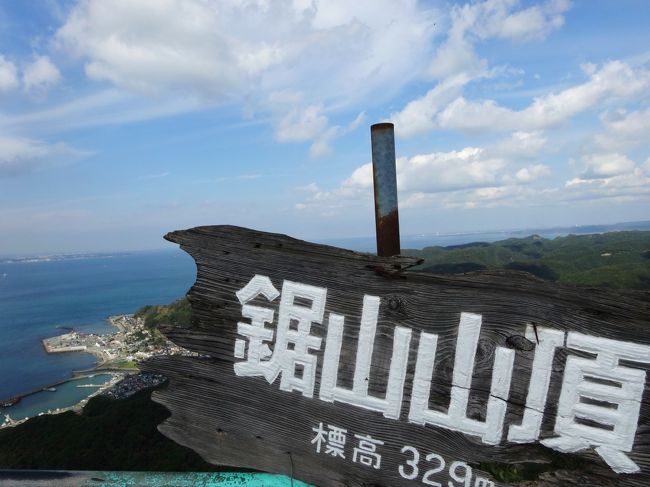 海が見たくなりましたので、ひとり気楽に房総方面にいってみました。館山に一泊で行くことにしたのですが、鋸山へ立ち寄ることに。<br />ロープウェイで上り下りして、日本寺をちょっとだけ回っただけですが、お天気もよくて半日でなかなか楽しめました。