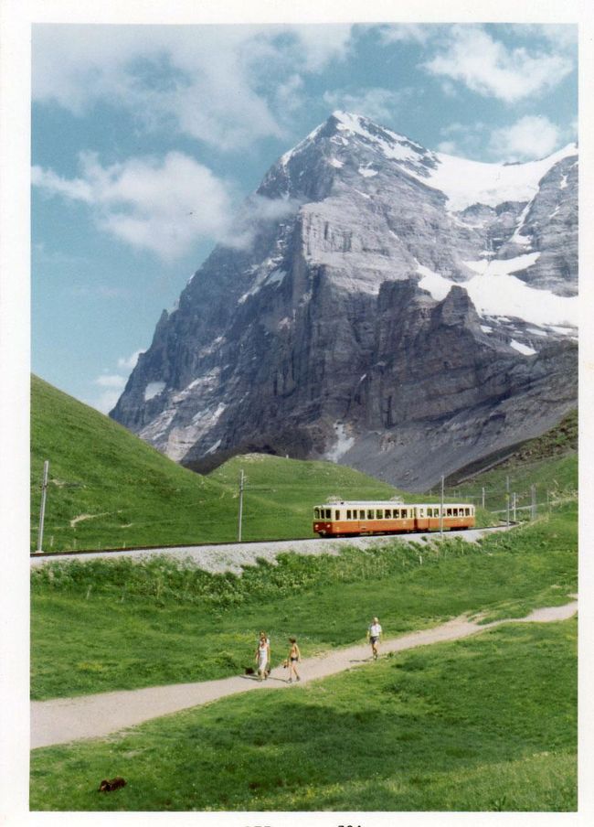 １９７９年にスイス鉄道１か月割引カードを<br />購入しての旅、その２です。