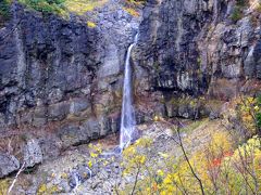 ◆紅葉の磐梯沼尻・絶景白糸の滝＆天然秘湯