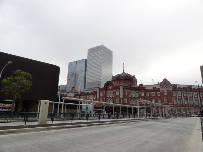 神尾真由子さんのコンサートを聴きに<br />東京オペラシティへ。<br /><br />その前に三菱一号館で開催されている<br />シャルダン展へ行きました。