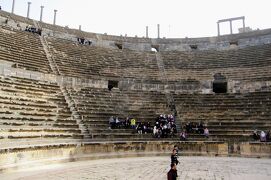 2011冬、シリア等・中東旅行記(23/54)：ダマスカスからボスラへ、ローマ劇場