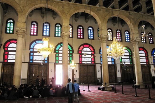 2011冬、シリア投・中東旅行記(22/54)：ダマスカス、ウマイヤド・モスク、ステンドグラス